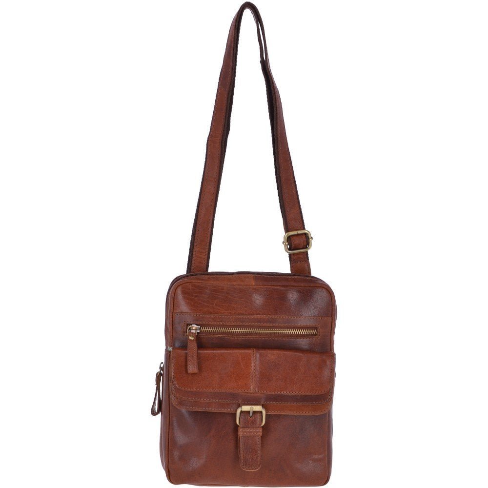 Leather Vintage Medium Flight Shoulder Bag: G-33 | Ashwood Handbags