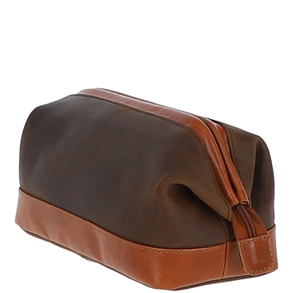 Fenland Leather Washbag: FEN 787